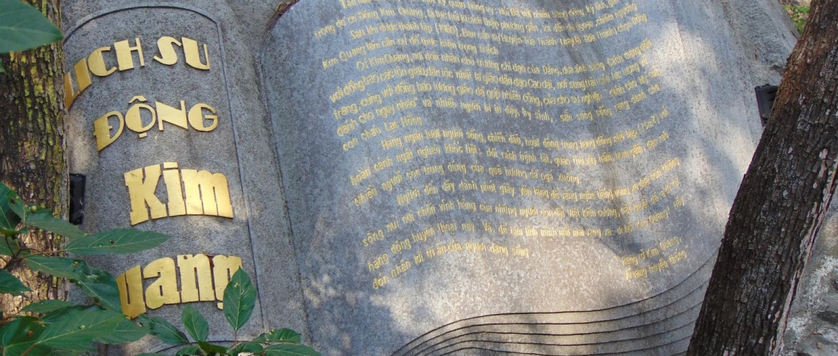 Động Kim Quang xưa và nay.