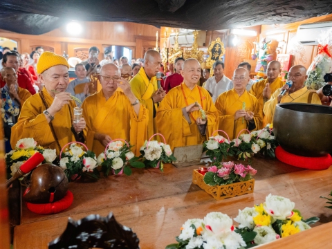 Lễ Hồi quy Cốt Bà Linh Sơn Thánh Mẫu